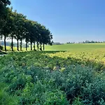 Huisxi Bed & Breakfast Eys